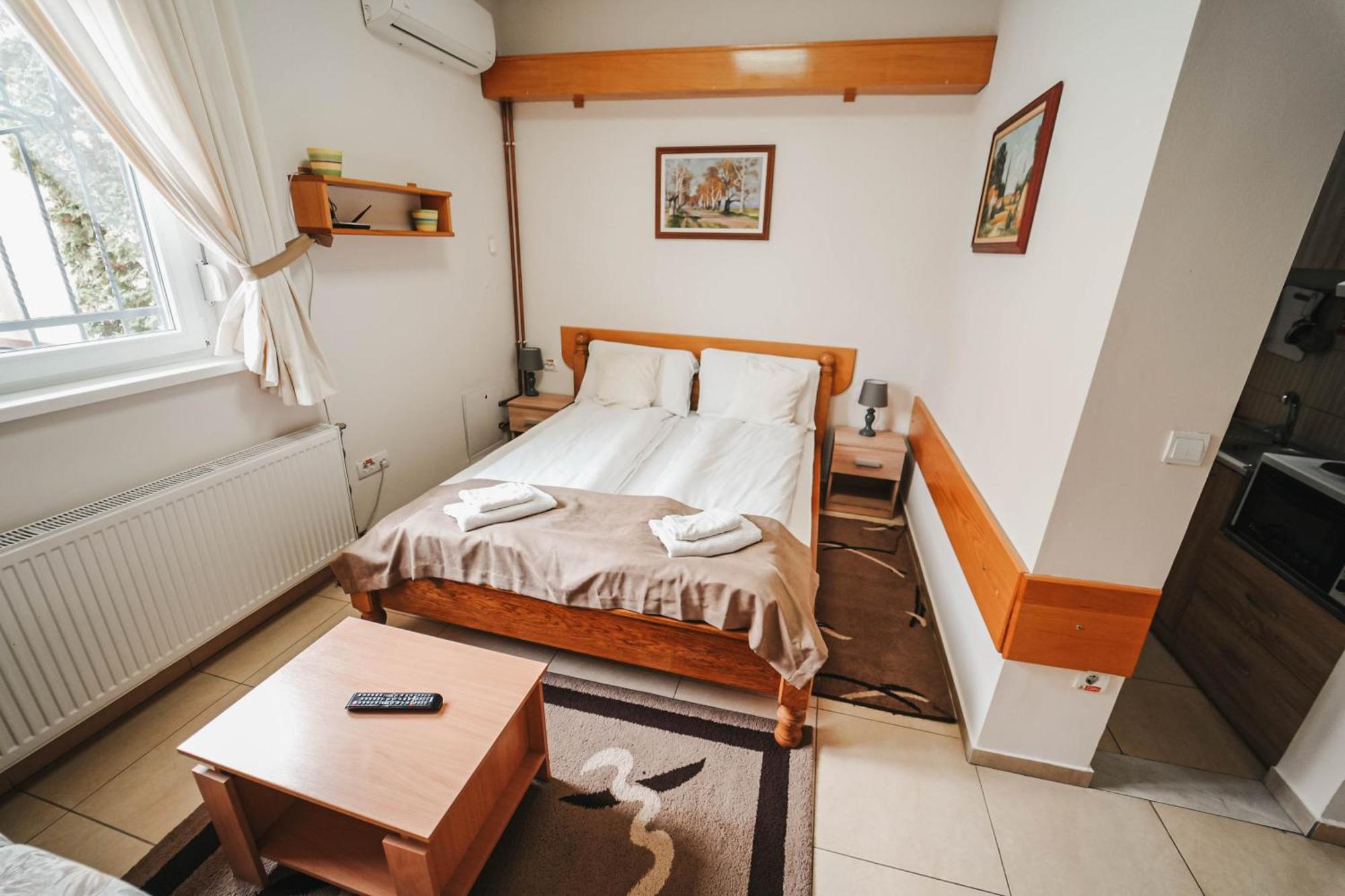 B&B Passage Sremska Mitrovica Exteriör bild