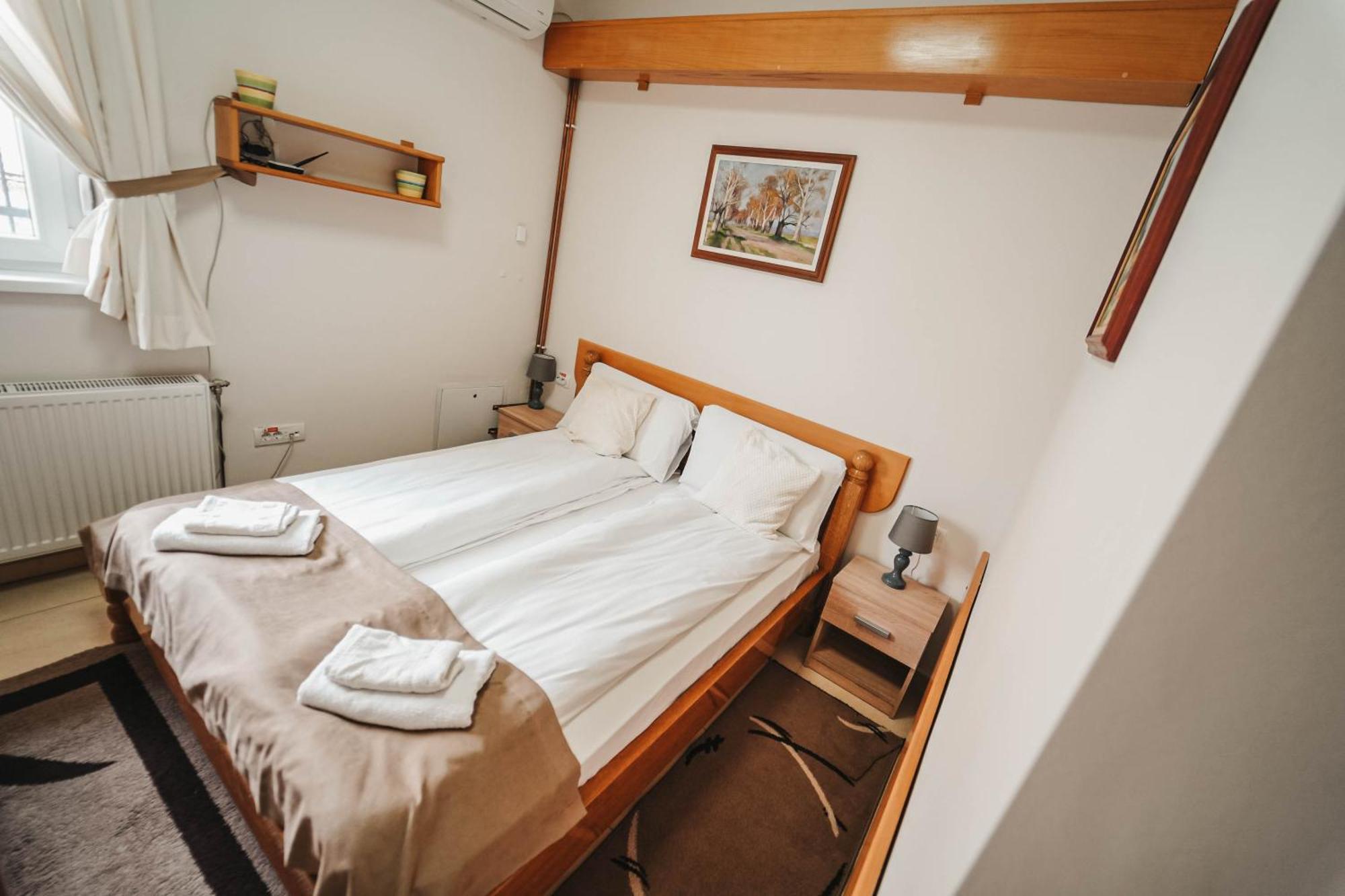 B&B Passage Sremska Mitrovica Exteriör bild