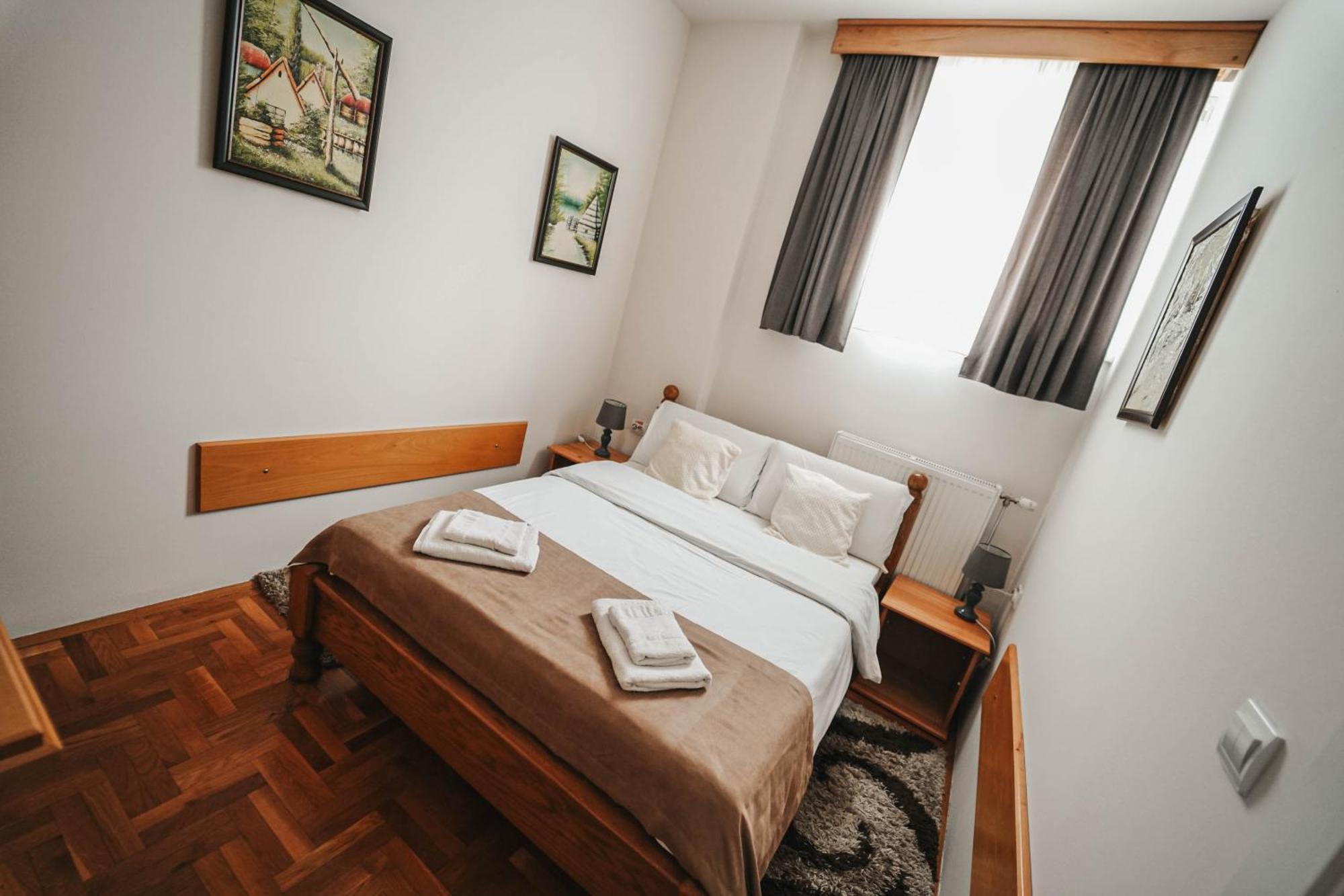 B&B Passage Sremska Mitrovica Exteriör bild
