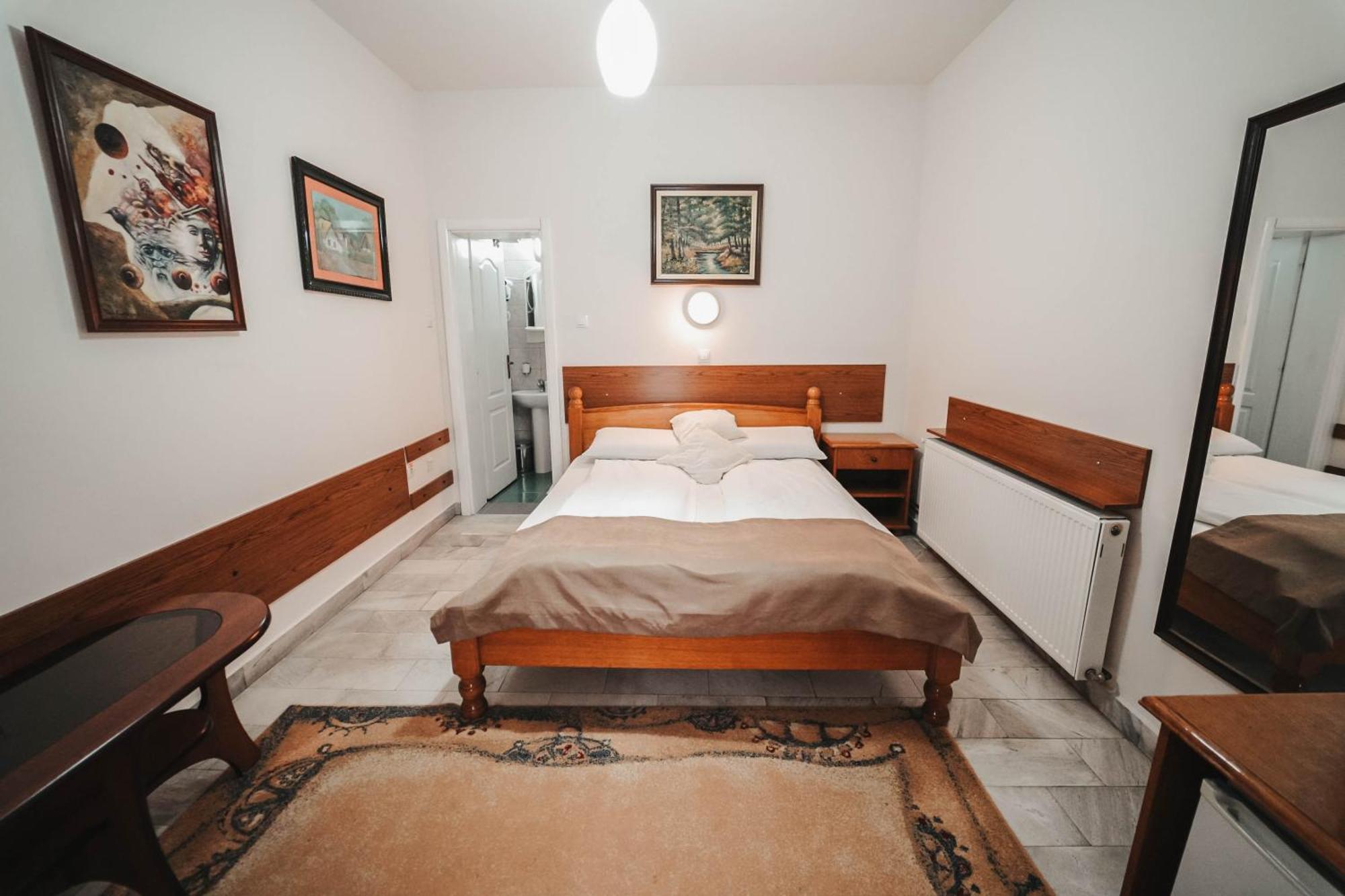 B&B Passage Sremska Mitrovica Exteriör bild