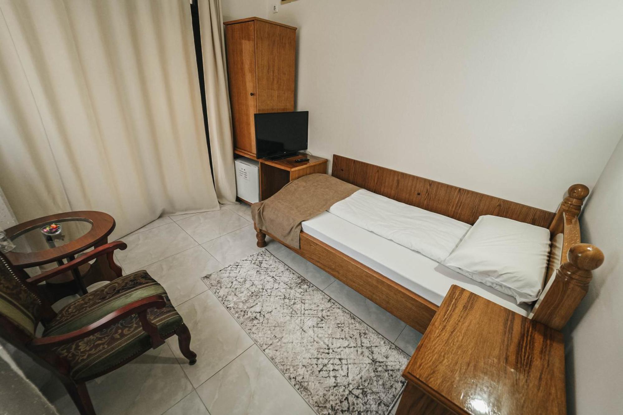 B&B Passage Sremska Mitrovica Exteriör bild