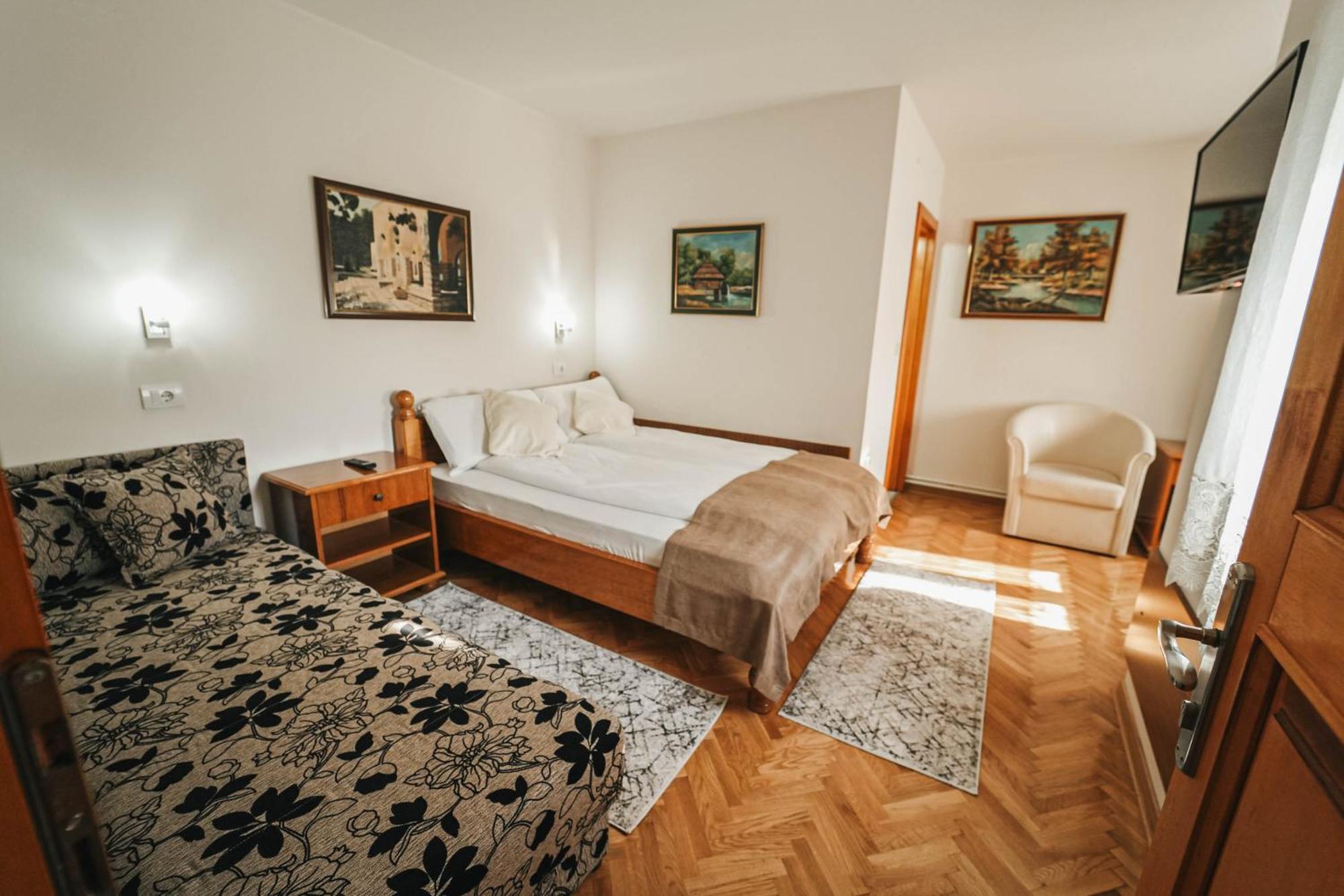 B&B Passage Sremska Mitrovica Exteriör bild