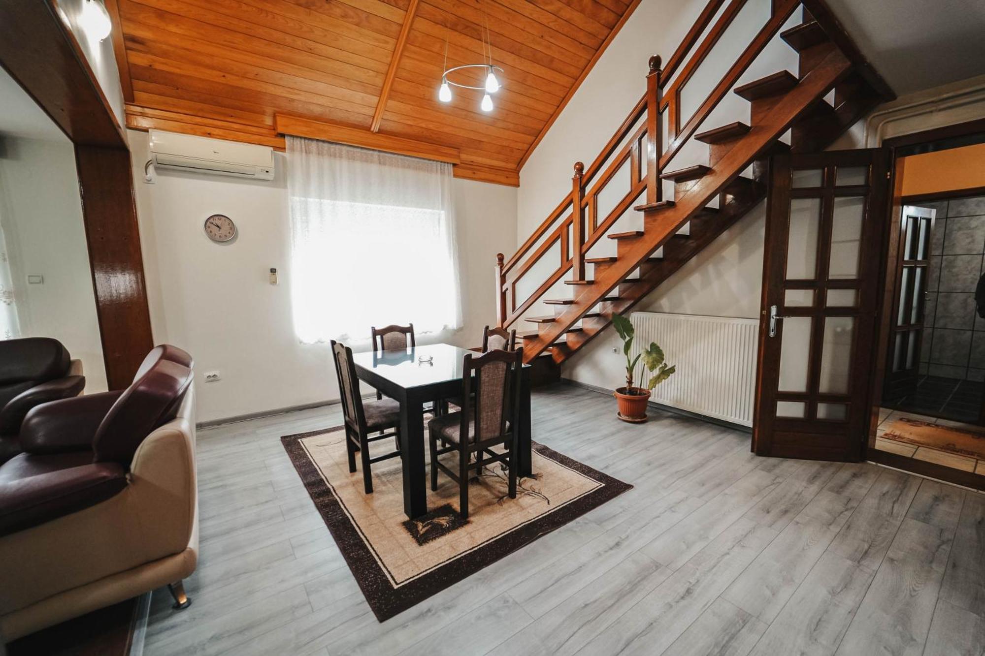 B&B Passage Sremska Mitrovica Exteriör bild
